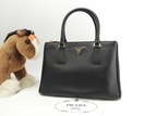 プラダ トートバッグ ガレリアスモール サフィアーノレザー黒 ハンドバッグ@14/G<BR>